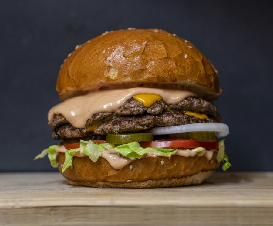 Beef burger with cheese